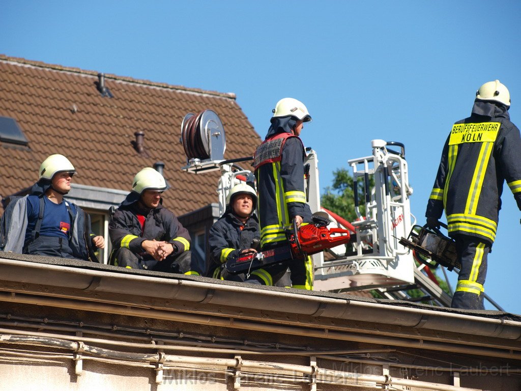 Feuer Koeln Muelheim Ackerstr P077.JPG